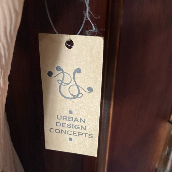 Pakistani designer chiffon kameez (shirt) embroidered with beads and pearlwork - Picture 13 of 14